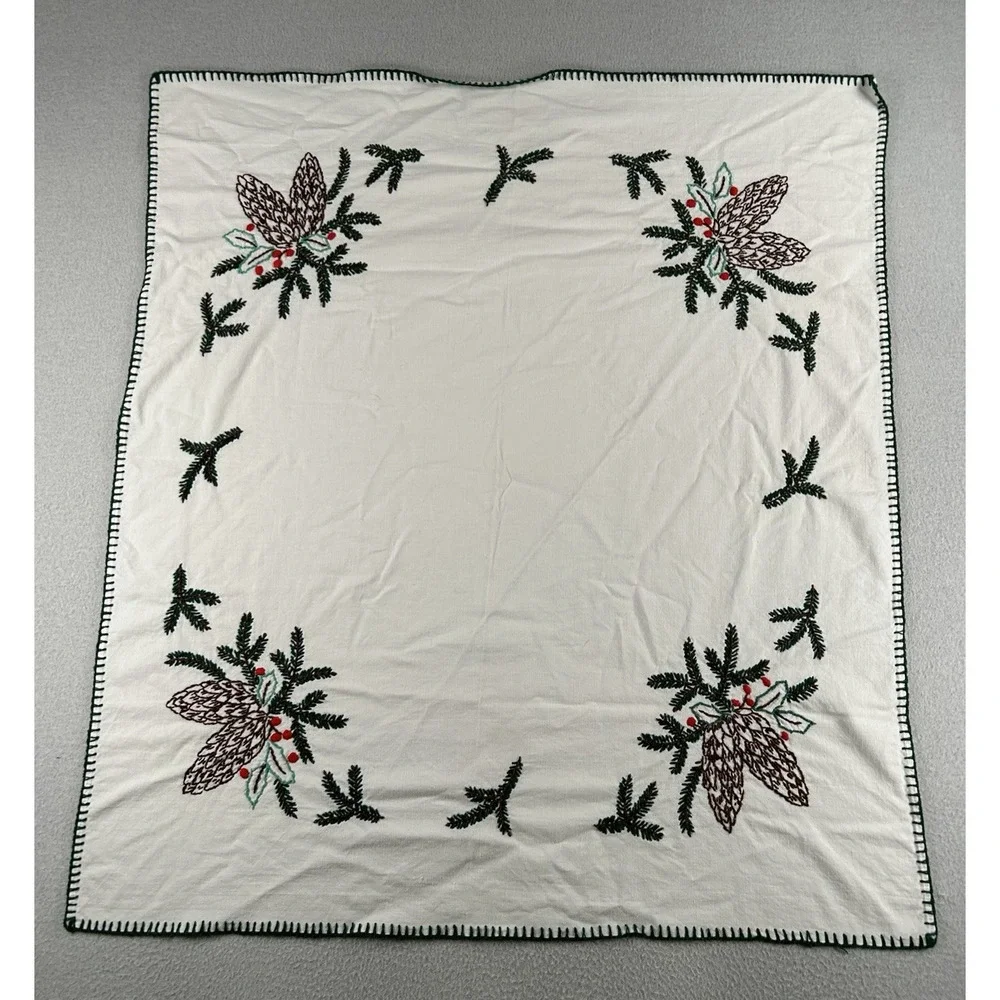 Vintage Embroidered Christmas Table Scarf 30